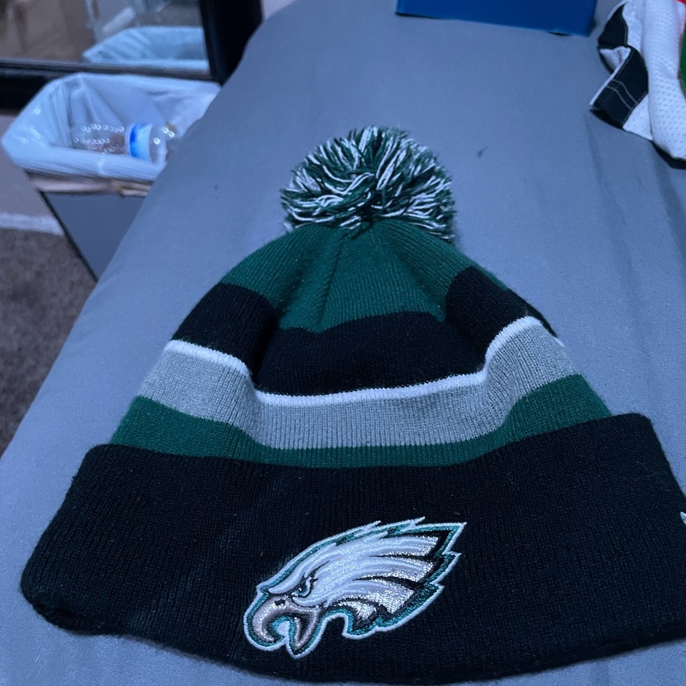 New Era NFL Gray Knit Beanie with Pom